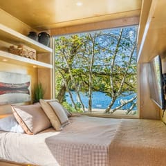 Couple’s Lakefront Cabin | Tiny House with a View