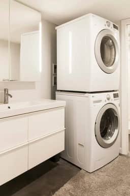 Modern Studio in Heart of Downtown Mystic