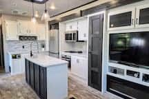 Lakeview RV Retreat