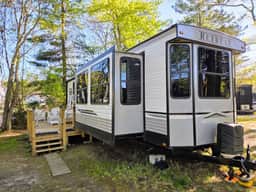 Lakeview RV Retreat