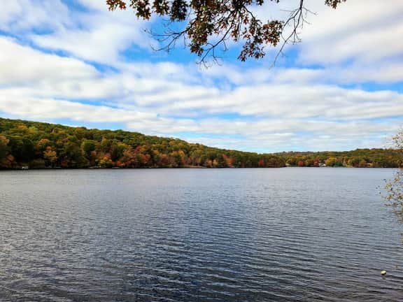 Lakefront Luxury on Pattagansett