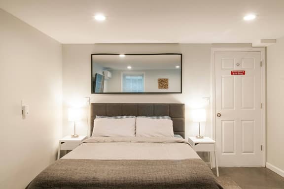 Modern Studio in Heart of Downtown Mystic